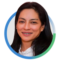 Andrea Guzmán - Directora administrativa y financiera